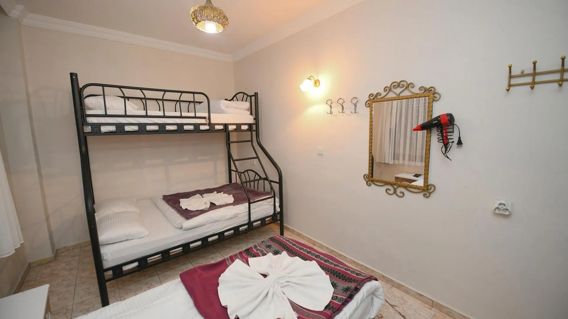 Anz Guest House Pansiyon Selcuk