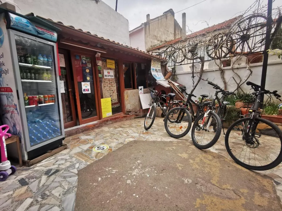 Anz Guest House Pansiyon Selçuk Alloggio in famiglia